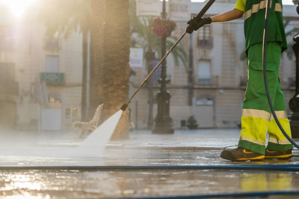 Best Garage Pressure Washing  in Evanston, IL